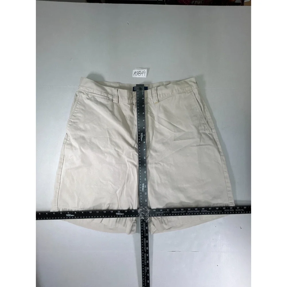 Polo Ralph Lauren shorts Men's size 36 beige‎